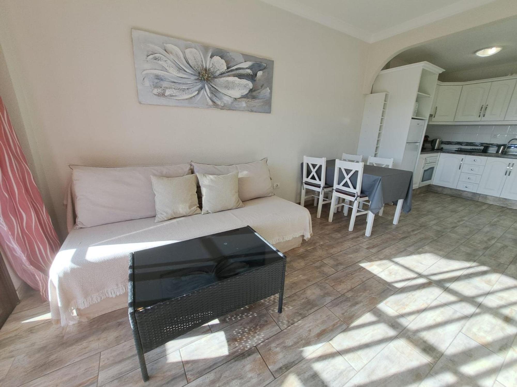 Atlantis 3 One Bedroom, Sea Front, In Complex With Pool コスタ・デル・シレンチオ エクステリア 写真